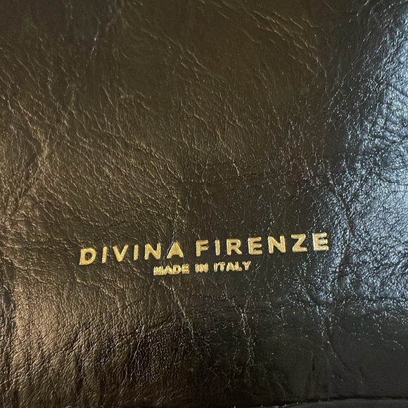 Black leather Divina Firenze woven crossbody bag - Picture 4 of 8